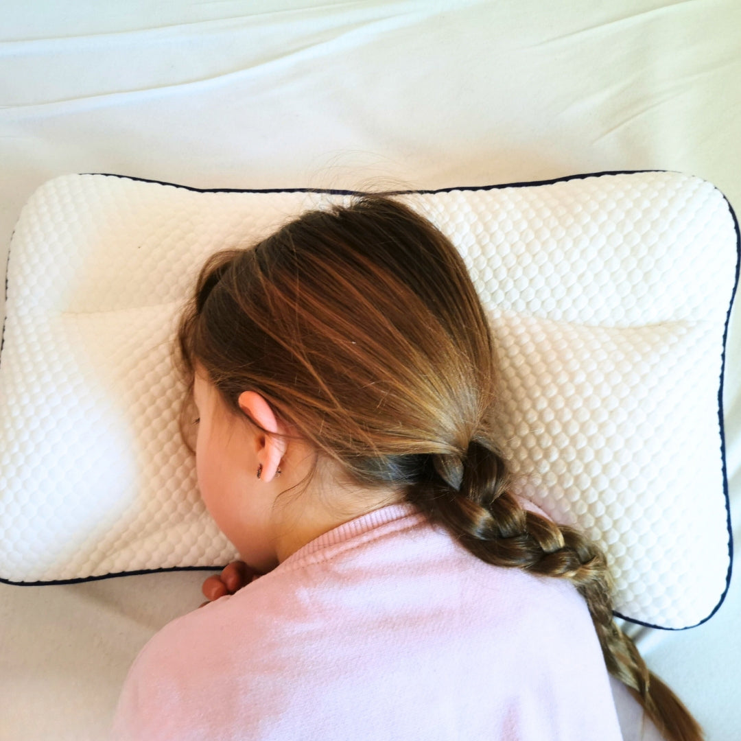 DreamNest – Ergonomic Pillow for Kids